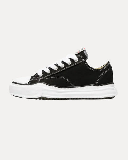 STREAT LOW SNEAKER